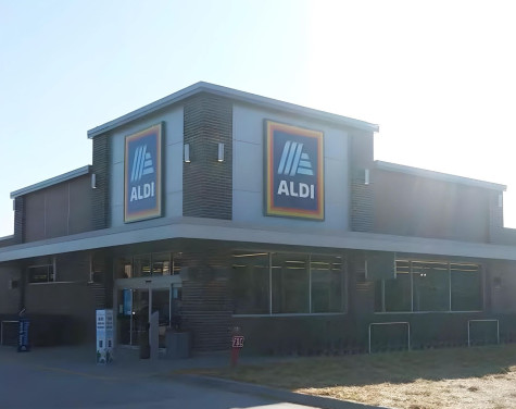 Aldi Grocery Store Wooster OH Front of Building