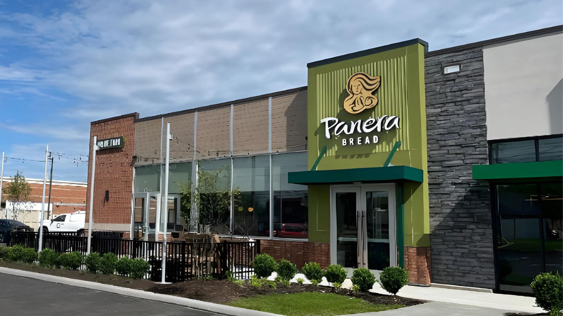 Panera Bread Middleburg Heights OH Store Front