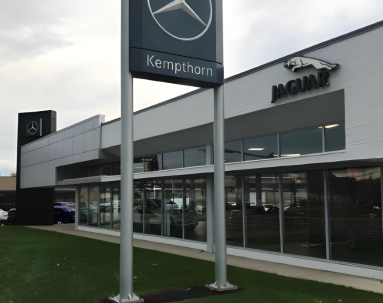 Kempthorn Mercedes Canton OH Front of Building