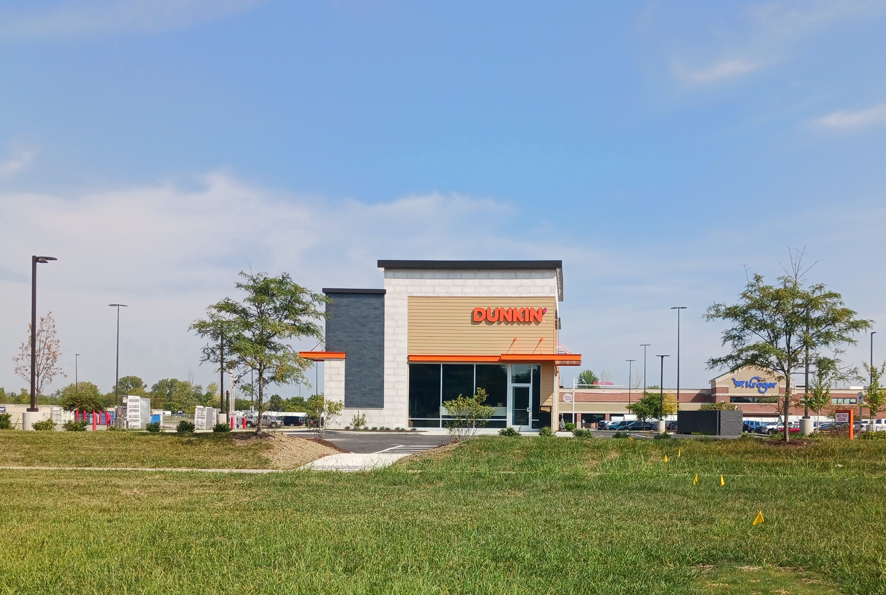 Dunkin Indianapolis IN Southport Road Exterior of Building